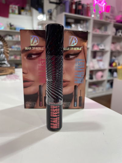Delineador negro waterproof 