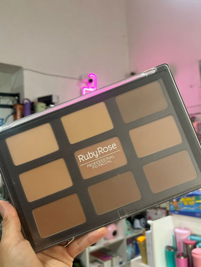 Paleta de contorno Ruby Rose