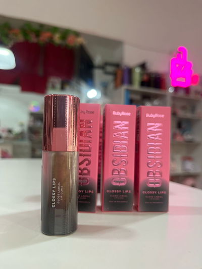 Lip gloss Obsidian Ruby Rose