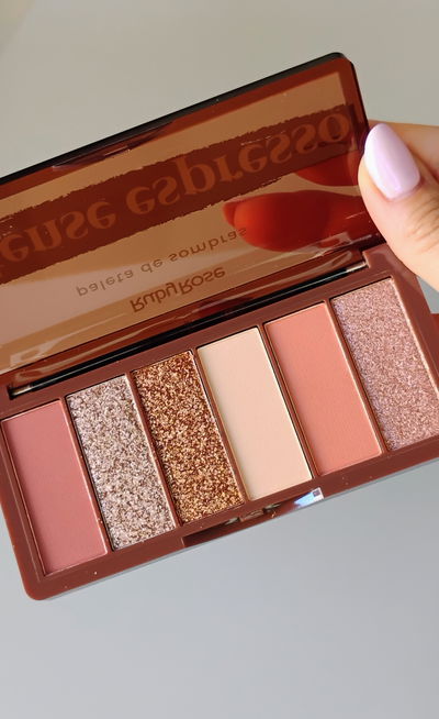 Sombra intense espreso Ruby Rose