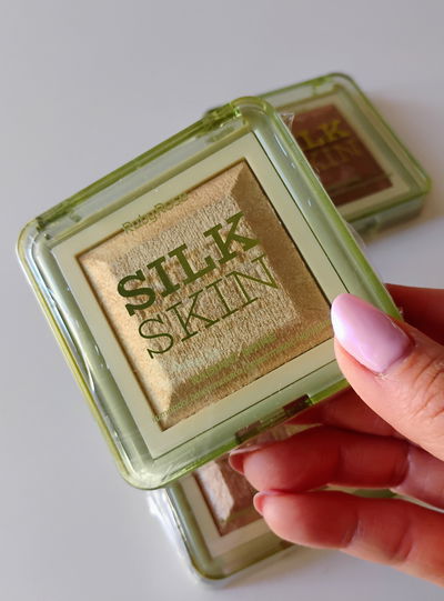 Iluminador Ruby Rose Silk Skin