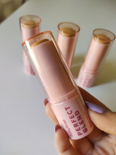 Base en stick Ruby Rose 