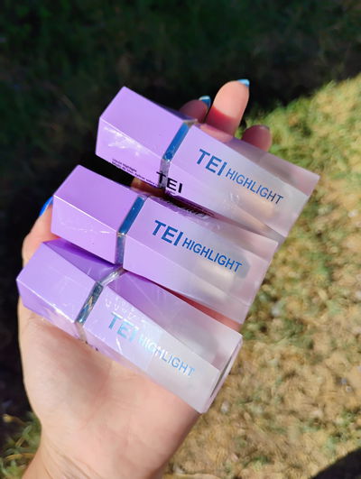 Iluminador Liquido TEI con esponja