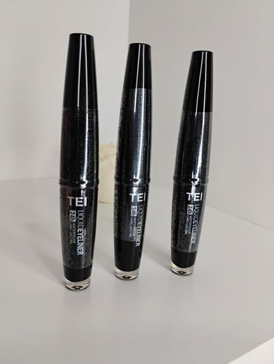 Delineador líquido whaterproof TEI