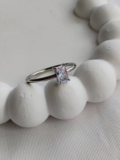 Anillo cubito strass acero quirurgico T 18