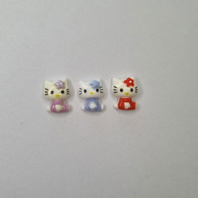 Hello kitty x1