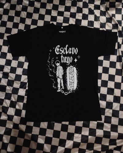Remera esclavo tuyo XL (oferta