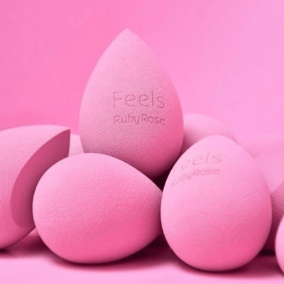 ESPONJA DE MAQUILLAJE BEAUTY BLENDER RUBY ROSE