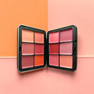 LAURENZA BLUSH 12 TONOS EN CREMA