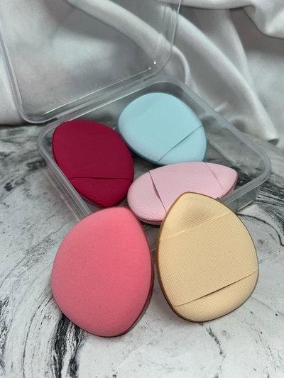 5 Mini esponjas con estuche