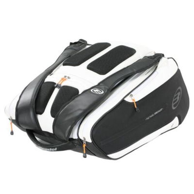 Paletero Bullpadel Blanco Negro 2025