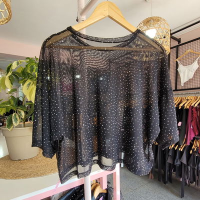 REMERA TOP STRAS 