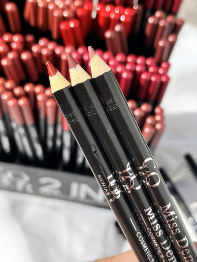 3 delineadores de labios