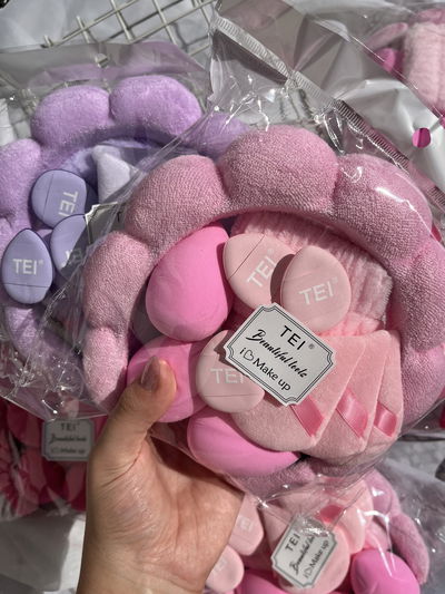 2 set de Vincha con muñequera + 3 esponjas+ 3 borlas grandes+3 borlas chicas