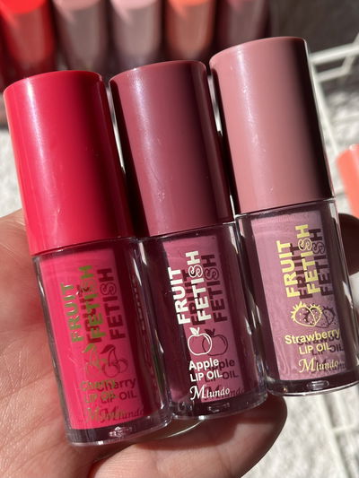 3 Gloss con color fruit