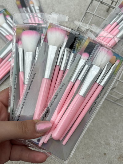 2 set de brochas rosa