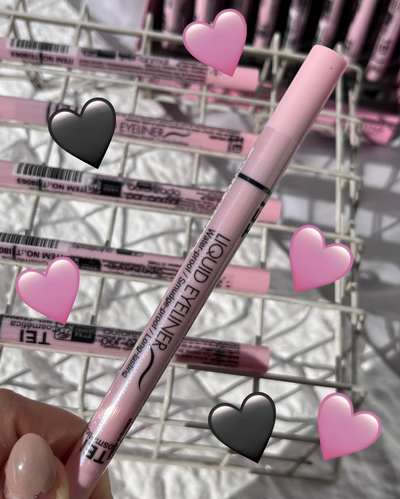 3 delineador liquido tei