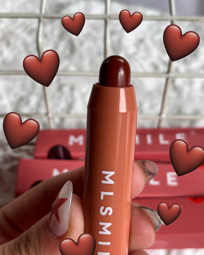 Lápiz labial retráctil 