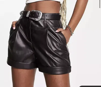 SHORTS ULTRA