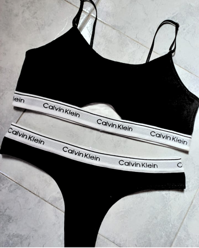 Bralette CK c/abertura TE