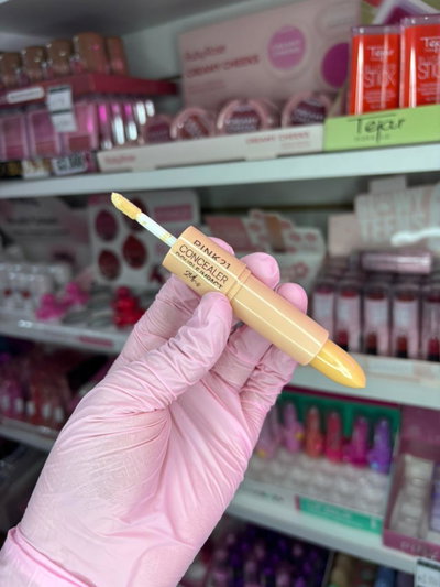 CORRECTOR EN BARRA Y LIQUIDO 2 EN 1 PINK 21 
