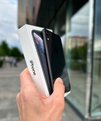 iPhone XR 