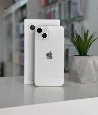 iPhone 13
