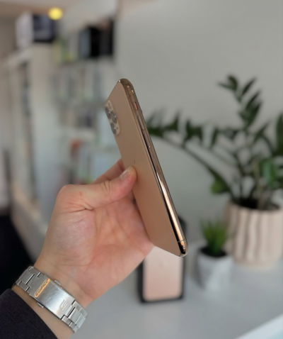 iPhone 11 Pro 