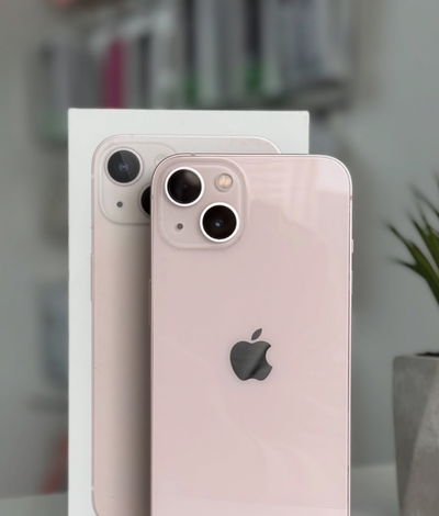 iPhone 13