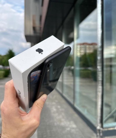 iPhone XR 