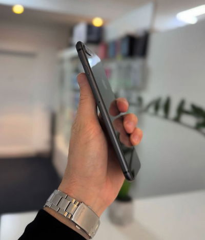 iPhone 8 Plus 