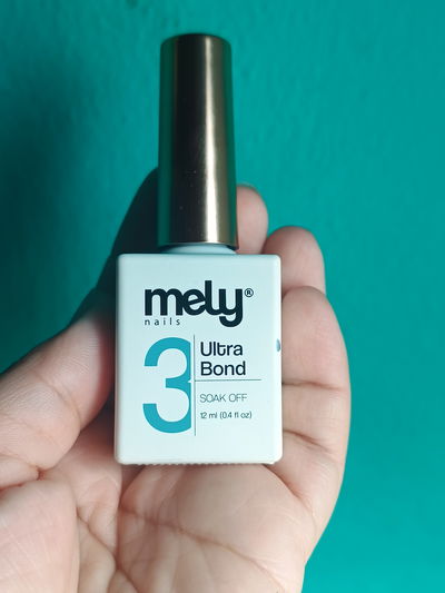 Ultrabond Mely
