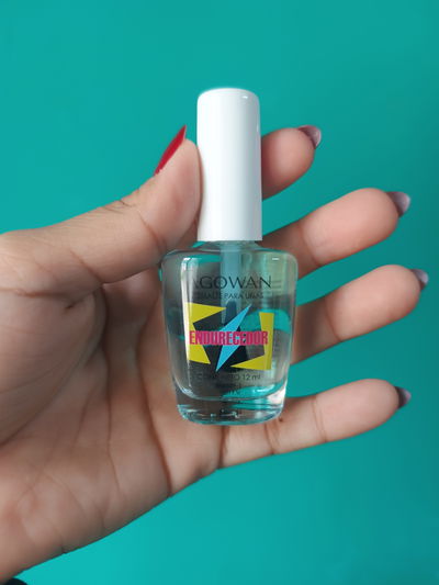 Esmalte endurecedor