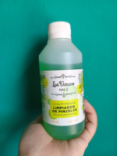 Limpiador de pinceles 250ml 