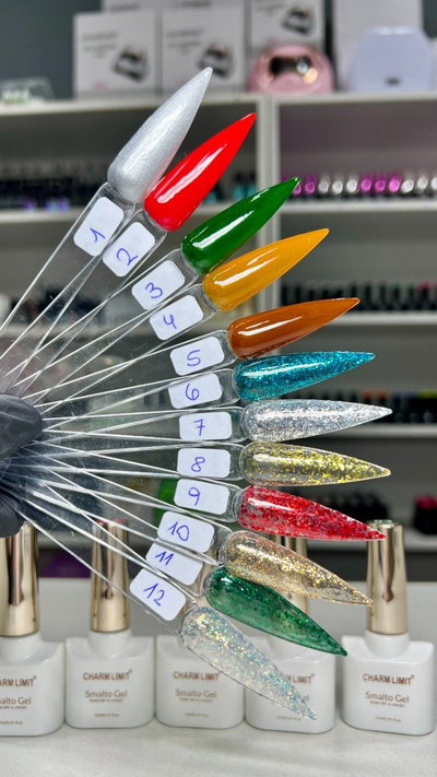 Esmalte Estilo Navideño Charm Límit 