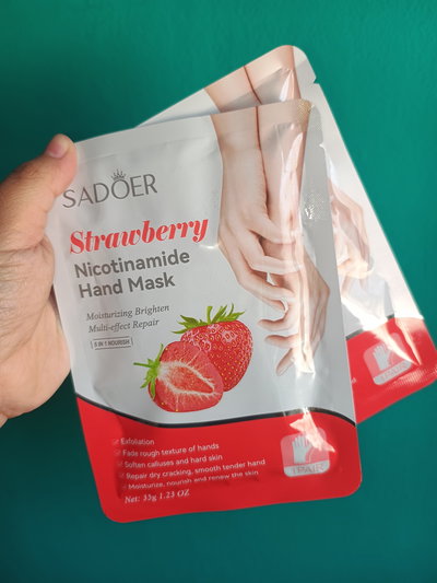 Mascarilla Exfoliante y Reparadora de manos 