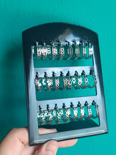 Argollitas AQ con figuras x par 