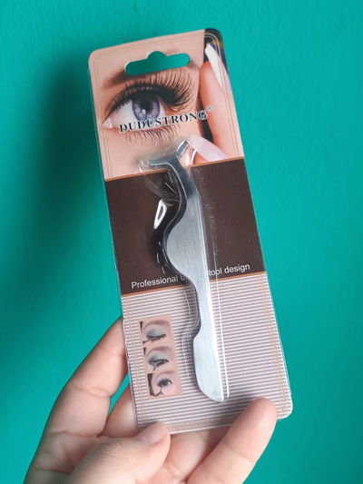 Pinza para colocar pestañas