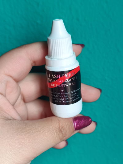 Neutralizante de pestañas