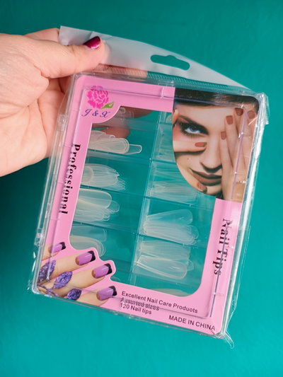 Uñas postizas transparentes