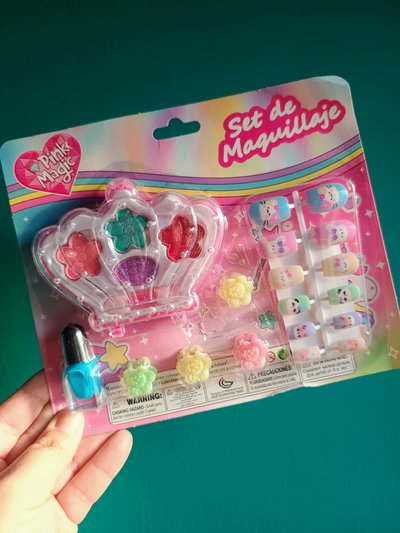 Set de maquillaje + uñas PinkMagic 