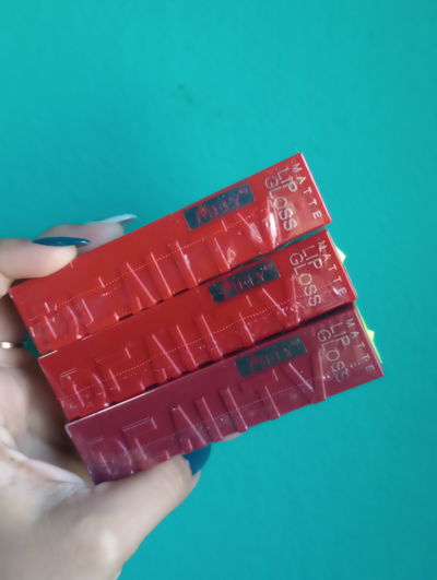 Lip Gloss \ Labial Matte Mely