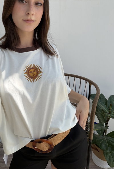 Remera Sol Mayo (Crema)