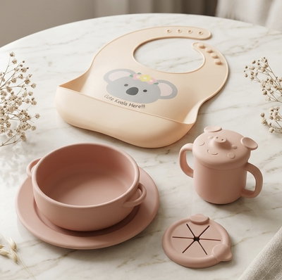 Kit de alimentación silicona rosa con babero