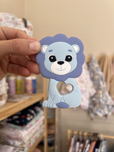 Mordillo León Silicona Celeste 