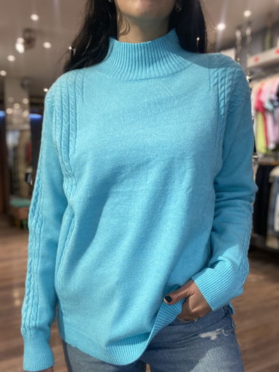 •Buzo cuello alto MAGGY•