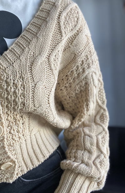 •Cardigan•