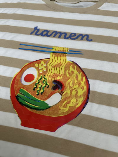 REMERA OVER RAMEN