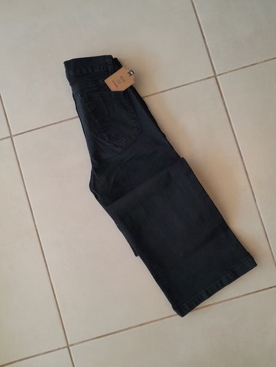 JEAN WIDE LEG NEGRO ELASTIZADO 