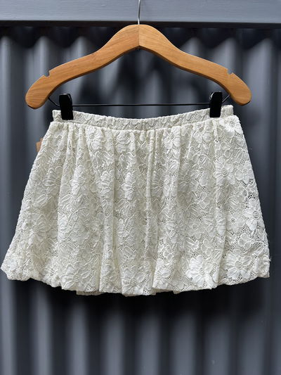 POLLERA GLOBO ENCAJE